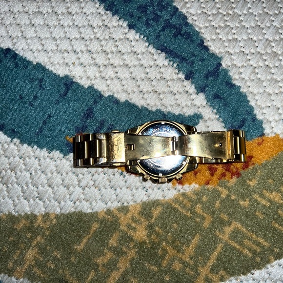 Michael Kors Gold-Tone Women’s Watch (Small Wrist) - Picture 6 of 6